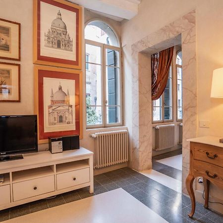 Ca Del Console Apartment Venesia Bagian luar foto