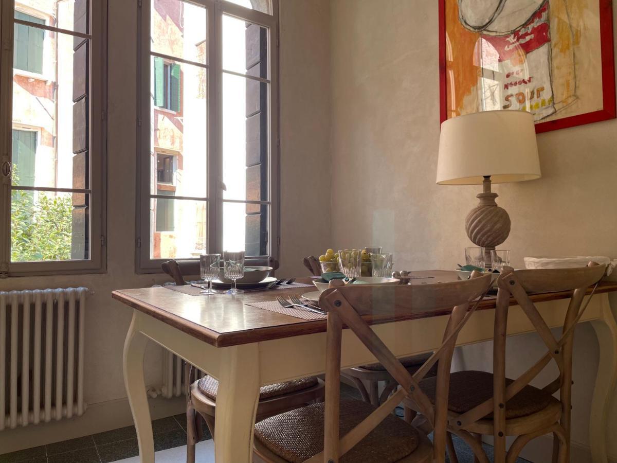 Ca Del Console Apartment Venesia Bagian luar foto