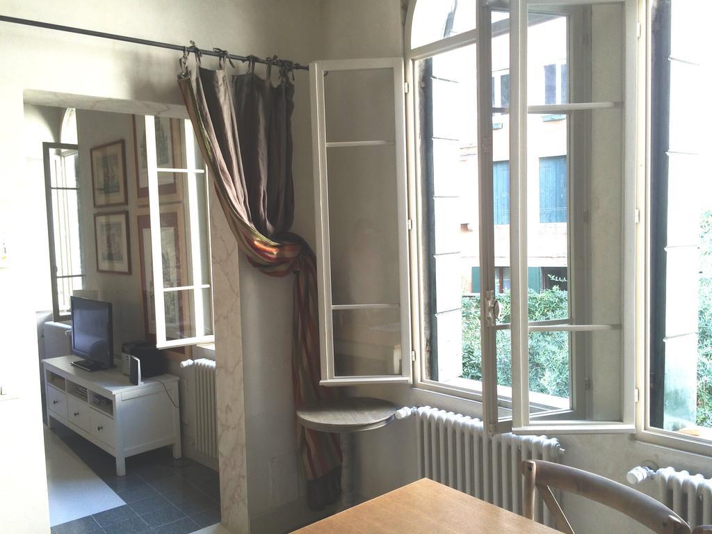 Ca Del Console Apartment Venesia Bagian luar foto